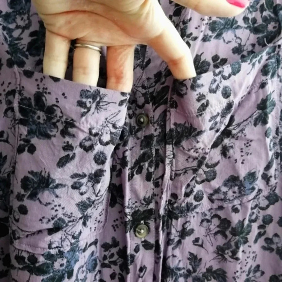 Anthropologie Pilcro Romy Relaxed Button Up Blouse Purple Floral Oversize XS - Picture 11 of 16
